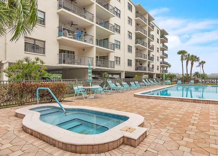 Holiday home Golden Shores #210 *