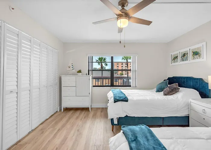 Golden Shores #210 Holiday home