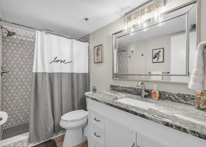 Holiday home Golden Shores #210 *